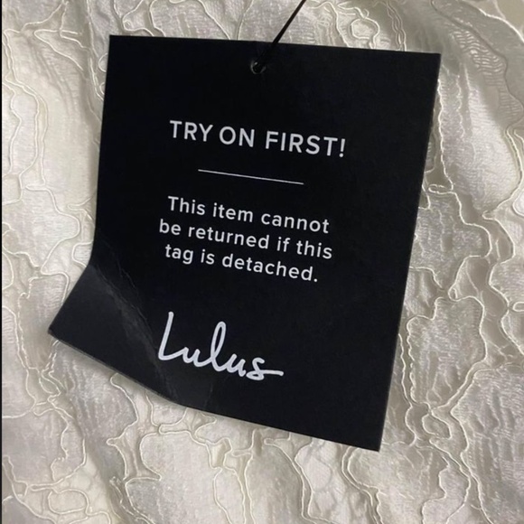 Lulu’s Declaring My Love White Lace Skater Dress Medium New with tags - Picture 8 of 10